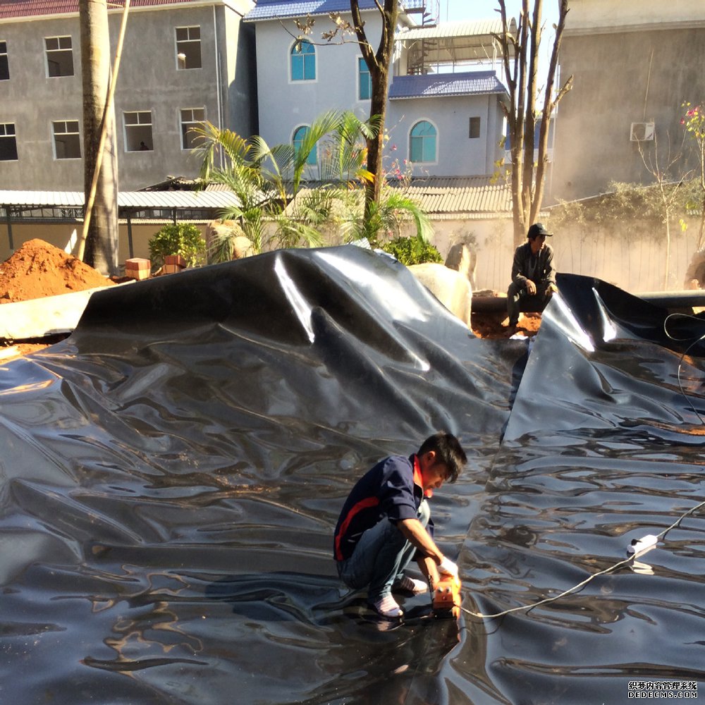 施工經常關注的問題91香蕉视频下载地址膜下排水及排氣